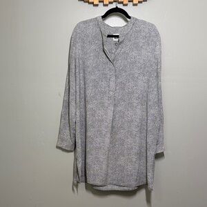 Anne Klein Black and White Dotted Blouse